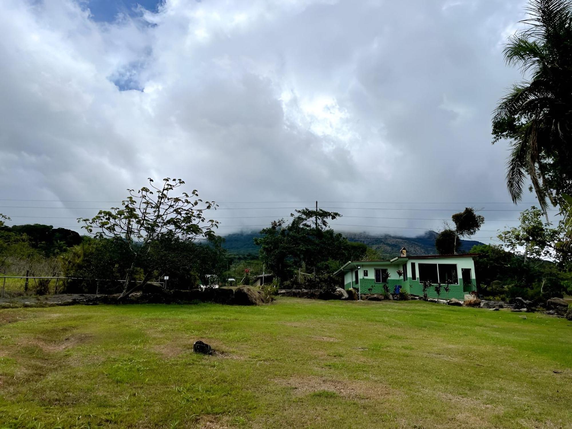 Miravalles Volcano House Guayabal  Bagian luar foto